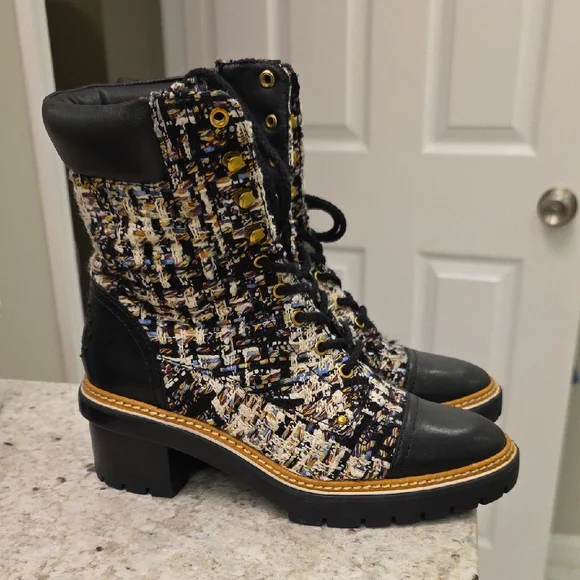 Tory Burch Black and Cream Tweed Lace Up Boots - Picture 5 of 11